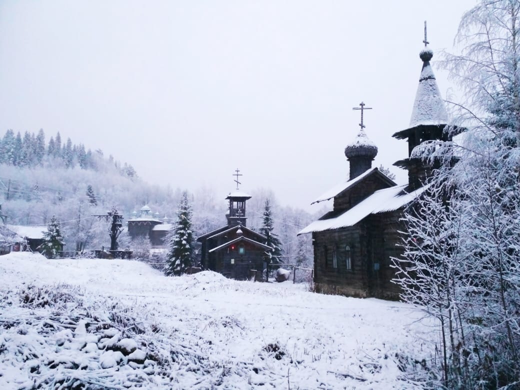 Первый снег в Парке истории реки Чусовой