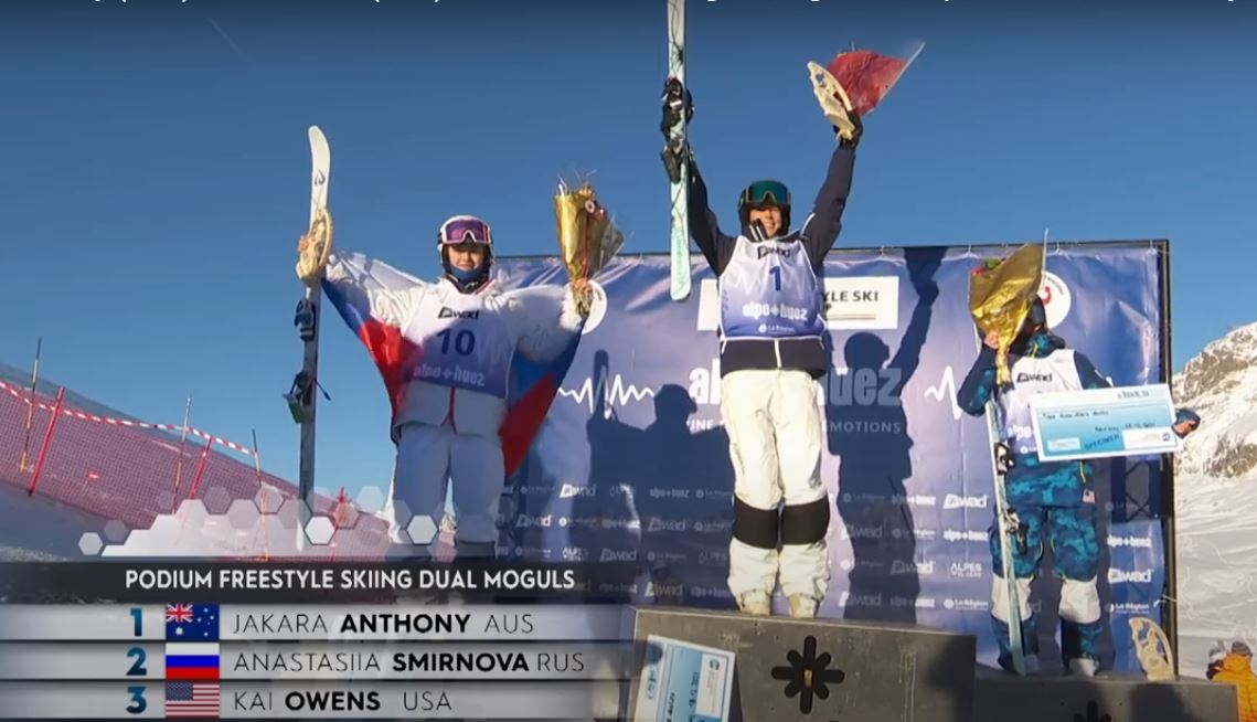 Анастасия Смирнова стала серебряным призером на этапе Кубка мира по фристайлу в дисциплине «парный могул», который проходит в Альп-Д’Юэз (Франция)